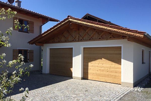 Garagen & Carports